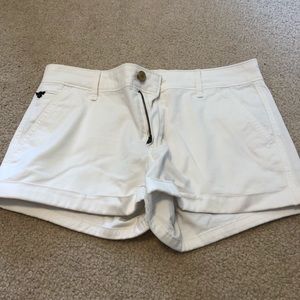 NEVER WORN abercrombie white shorts